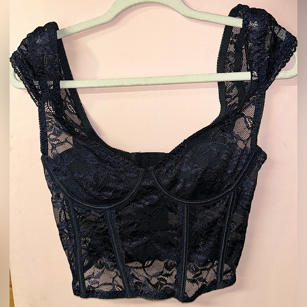 Forever 21 Black Lace Bustier Top NWOT Size Medium